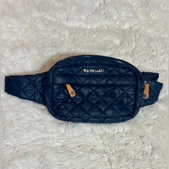 MZ Wallace Dawn Navy Quilted Nylon Metro Sling Belt Bag Fanny Pack - Picture 4 of 7